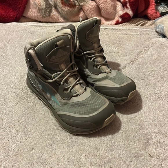 Altra Shoes Altra Lone Peak All Wthr Hiking Boots Waterproof Womens